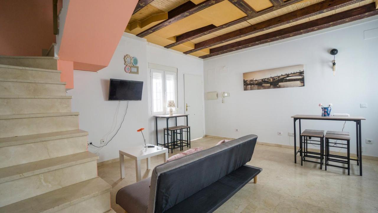 Rentalsevilla Feria Duplex Con Terraza מראה חיצוני תמונה